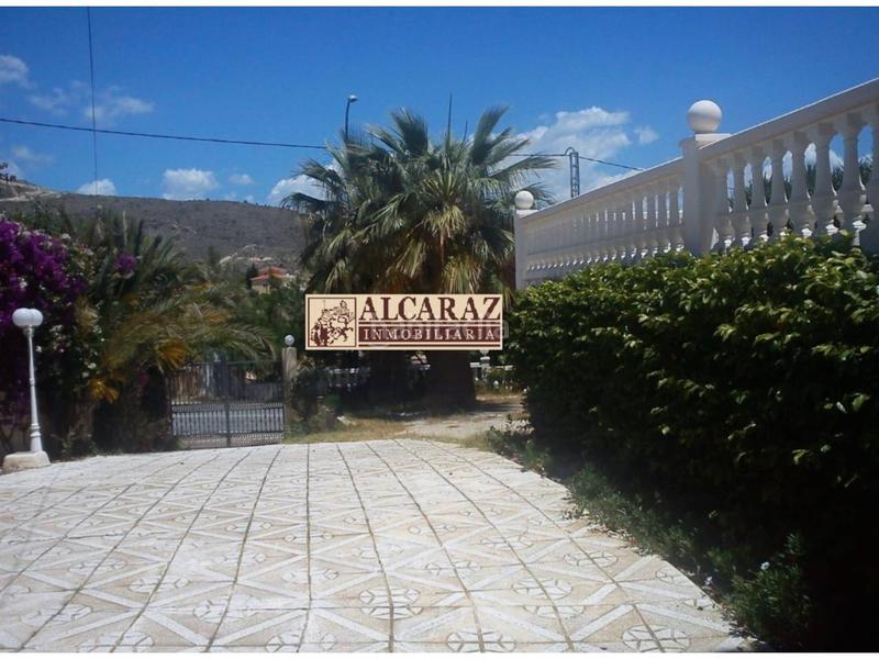 Foto 3159b03c-49b0-4d99-931f-fabe0be70a9c. Casa  en venta en la almadrabacoveta fumàamerador en Campello (el)
