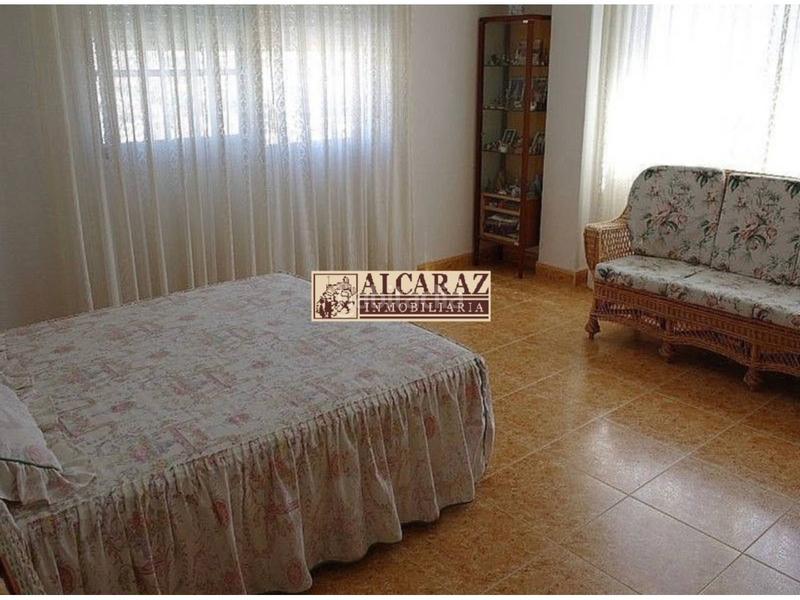 Foto 82757f6f-04fb-4715-9fe9-8c69b87292d4. Casa  en venta en la almadrabacoveta fumàamerador en Campello (el)