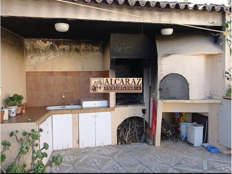 Foto e25dd471-508b-4efb-b740-ea311e1ca9ff. Casa  en venta en la almadrabacoveta fumàamerador en Campello (el)
