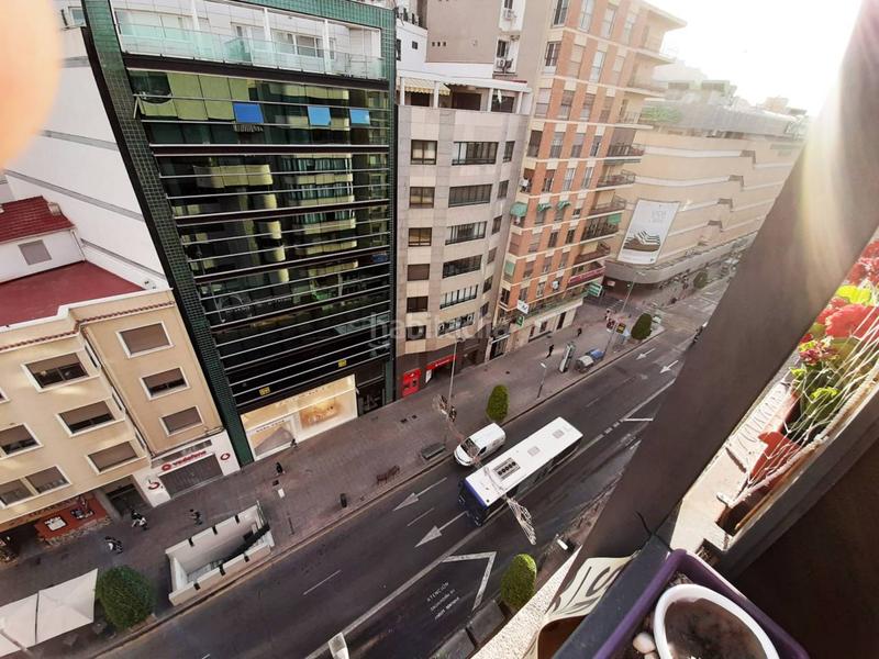 Foto d18c6450-116a-4b38-91fd-d406f4a2bbec. Oficina  en venta en centro tradicional en Alicante