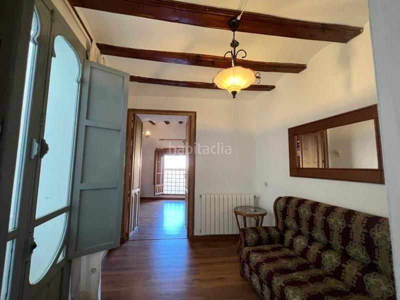 Foto 15221916-9b8e-48f6-9d90-80849446a401. Casa amb calefacció a Penàguila