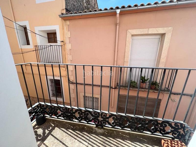 Foto 6efe1400-b29a-41d4-8994-7badc58e8748. Casa amb calefacció a Penàguila