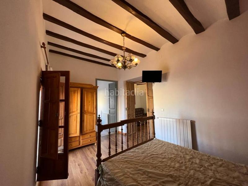 Foto 876c82aa-5cf3-490c-a1e2-94bb1d848213. Casa amb calefacció a Penàguila