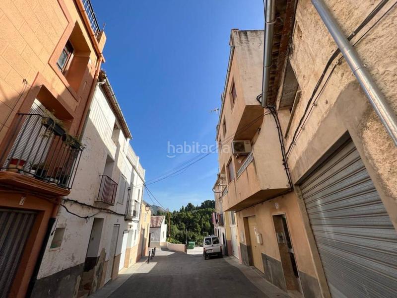 Foto 9201789e-e7f2-4613-b14c-285d0537231f. Casa amb calefacció a Penàguila