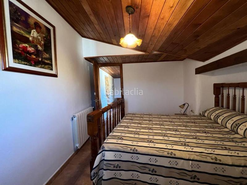 Foto a8fe602b-2680-4891-90e6-db6e8a6313c7. Casa amb calefacció a Penàguila