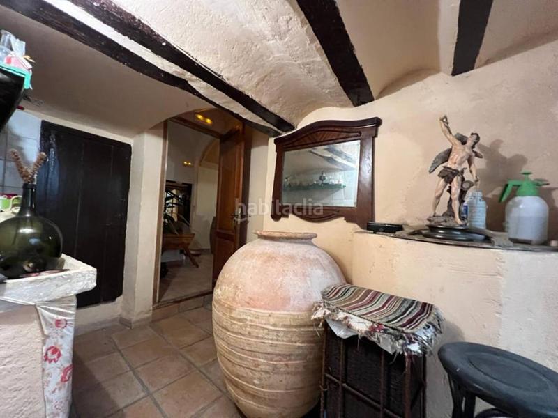 Foto ad69b870-a5e7-498f-9ece-ba275aa82fc1. Casa amb calefacció a Penàguila