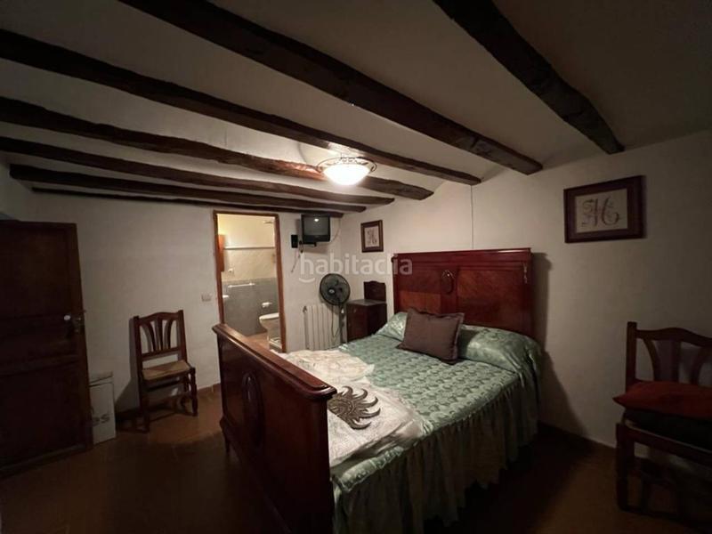 Foto f2036733-d58e-4c8e-ac53-8ae1578f4174. Casa amb calefacció a Penàguila