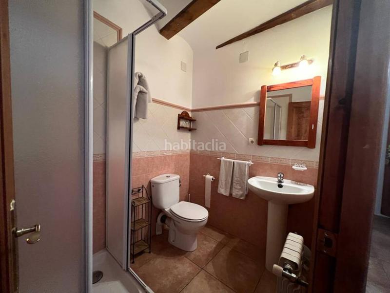 Foto f7435a73-f677-4bcf-b619-20ff350b9416. Casa amb calefacció a Penàguila