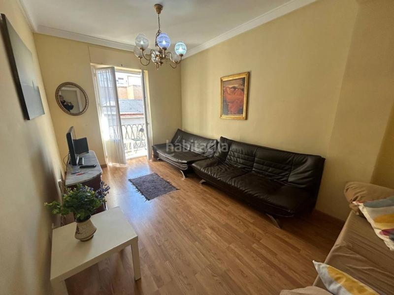 Foto dc0ab3fd-7378-4db5-a64b-d59038fabd91. Piso  en venta en centro tradicional en Barrio del Centro Alicante