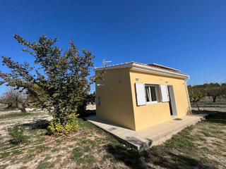 Chalet à Banyeres de Mariola. Chalet en venta en bañeres