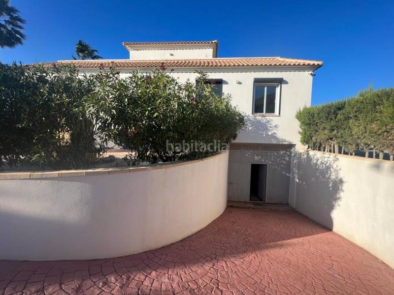 Foto e60c2060-a815-419f-9cf2-658438638484. Chalet  en venta en la cañada en Cañada del Fenollar Alicante