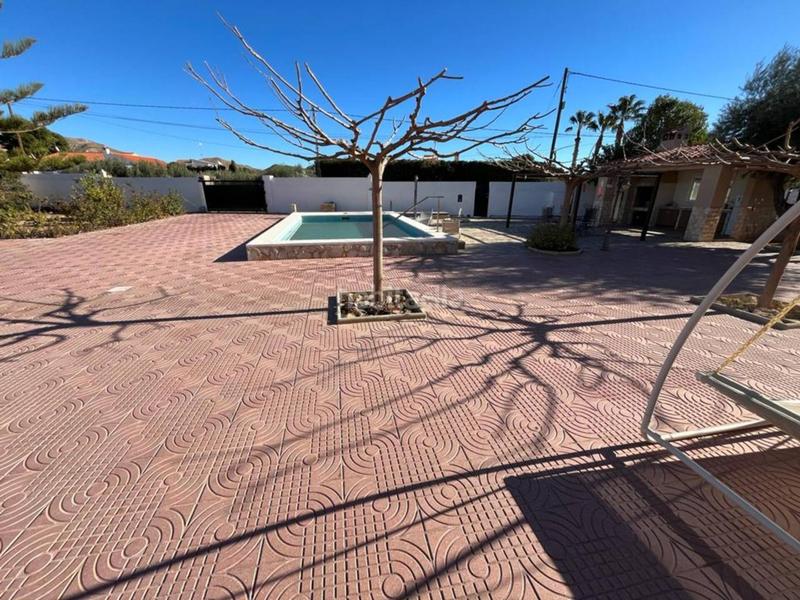Foto 1225b5d4-c1c1-472a-a2d0-405883b76a5a. Chalet con parcheggio piscina in Moralet Alicante