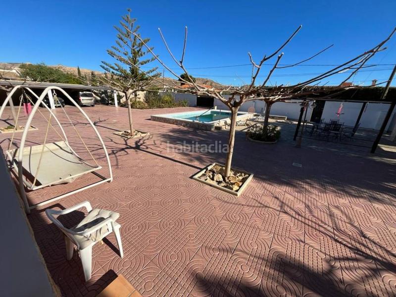Foto 7fa2ceec-e15d-4fb9-b8b6-235bb0c645e5. Chalet con parcheggio piscina in Moralet Alicante