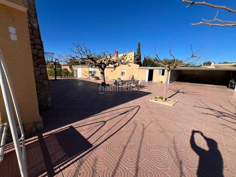 Foto b601d7e3-ff39-400d-86eb-80e3d4b7e239. Chalet con parcheggio piscina in Moralet Alicante