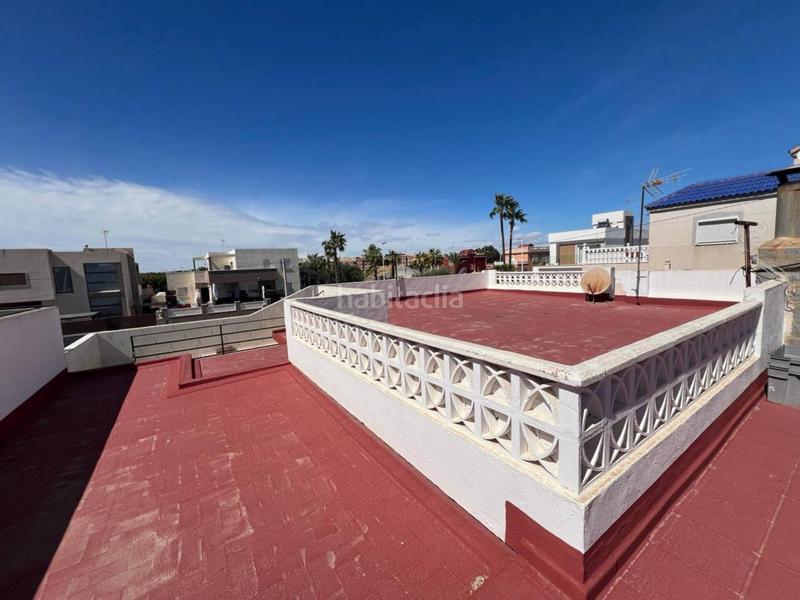 Foto 4494a843-9e1b-4374-9f33-905556c2a5a6. Xalet amb aparcament piscina a El Altet Elche / Elx