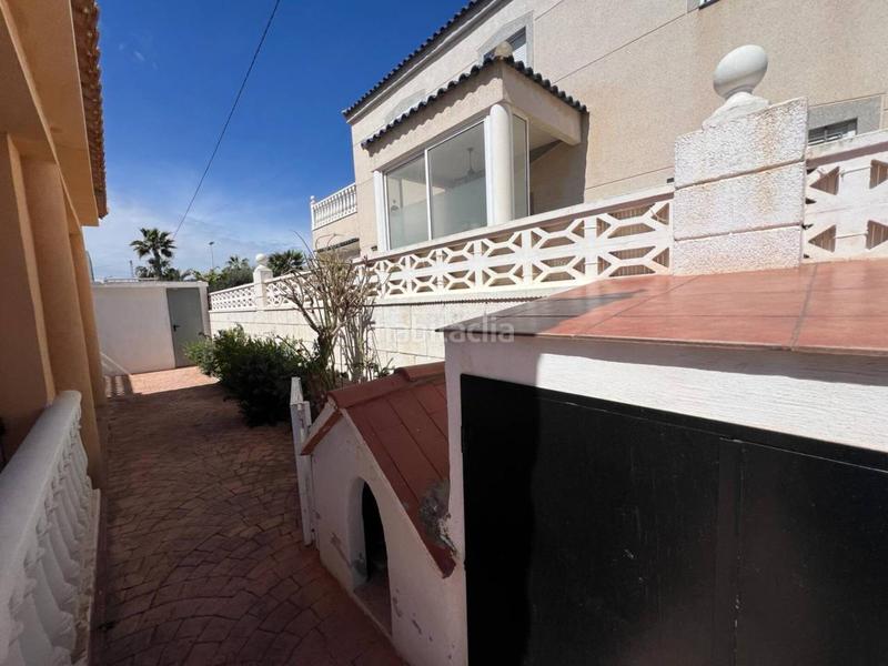 Foto fb2dd389-1a85-4d8c-9e07-fd06ed51bb7d. Xalet amb aparcament piscina a El Altet Elche / Elx