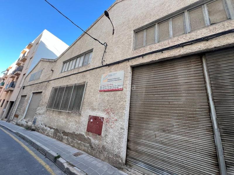 Foto 831adbb8-c7cb-461e-933b-49c354e4c461. Area edificabile industriale in Villafranqueza Alicante