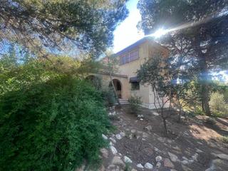 Xalet a Tibi. Chalet en venta en finca terol