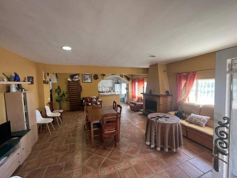 Foto 1f2222e7-cc91-4f86-926e-af3d5b13d7d4. Chalet  en venta en Castalla