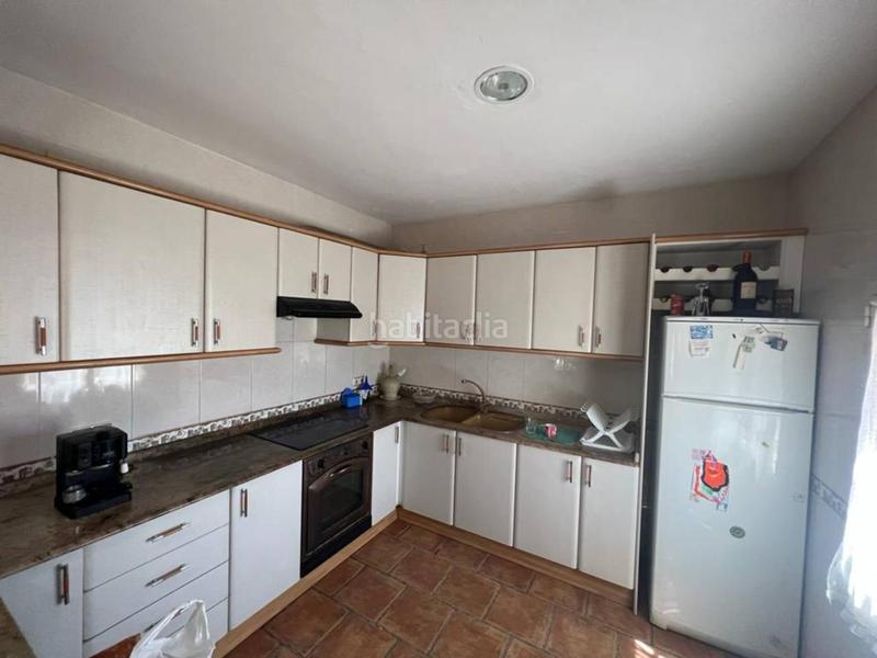 Foto 8b6aab41-77b1-47f7-8a55-3db05701b394. Chalet  en venta en Castalla