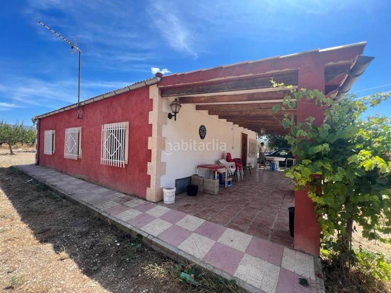 Foto ab8ec873-fd6d-4476-acc1-0b455aa7a729. Chalet  en venta en Castalla