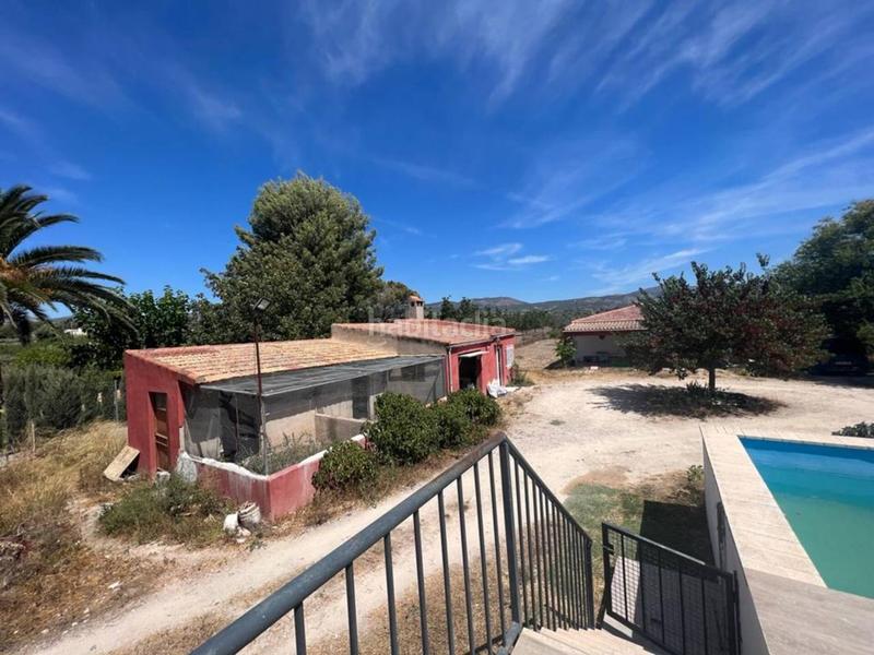 Foto fdfa1f8c-d657-433d-82dd-b7754fe32b69. Chalet  en venta en Castalla