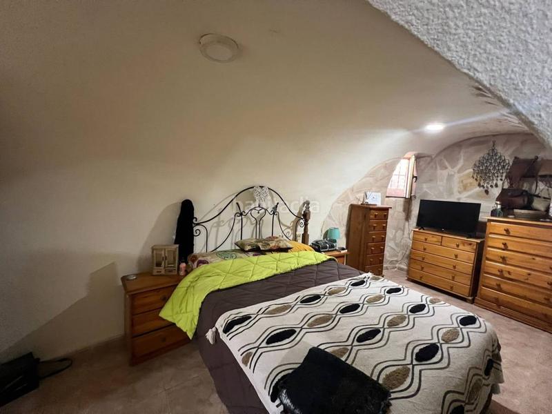 Foto 3250553f-eb6d-4a7f-b000-78771e230990. Chalet con parcheggio piscina in Cañada del Fenollar Alicante