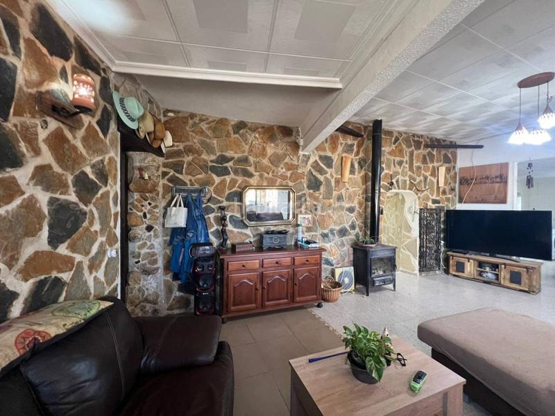 Foto 5c47d724-94d1-4d2e-b855-e940c8b72676. Chalet con parcheggio piscina in Cañada del Fenollar Alicante