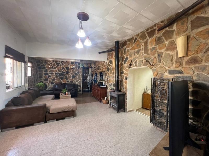 Foto 7b1de728-1628-46f1-a80e-1bb04e0ccd60. Chalet con parcheggio piscina in Cañada del Fenollar Alicante