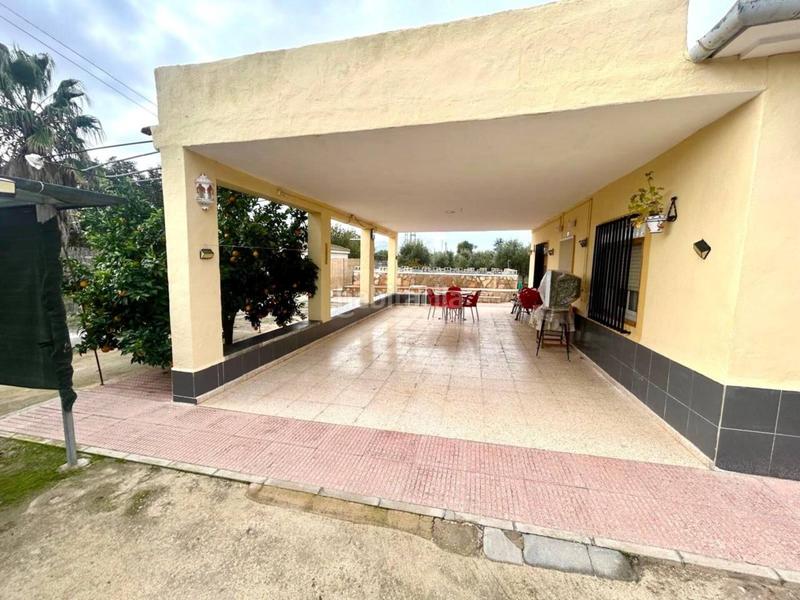 Foto 985e3748-f7b0-46d8-8dea-a52944d47d7e. Chalet venta de villa en Onil