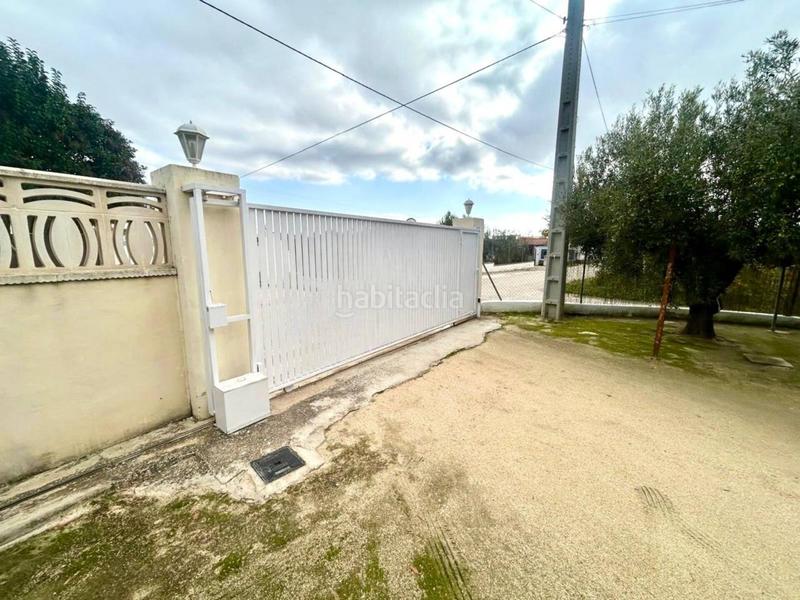Foto c81dfbb0-132f-49f6-9738-caa096912eff. Chalet venta de villa en Onil
