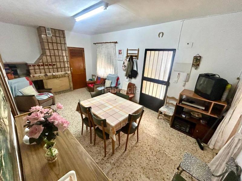 Foto d7f935f2-0df4-4320-a90e-f662014f56fc. Chalet venta de villa en Onil