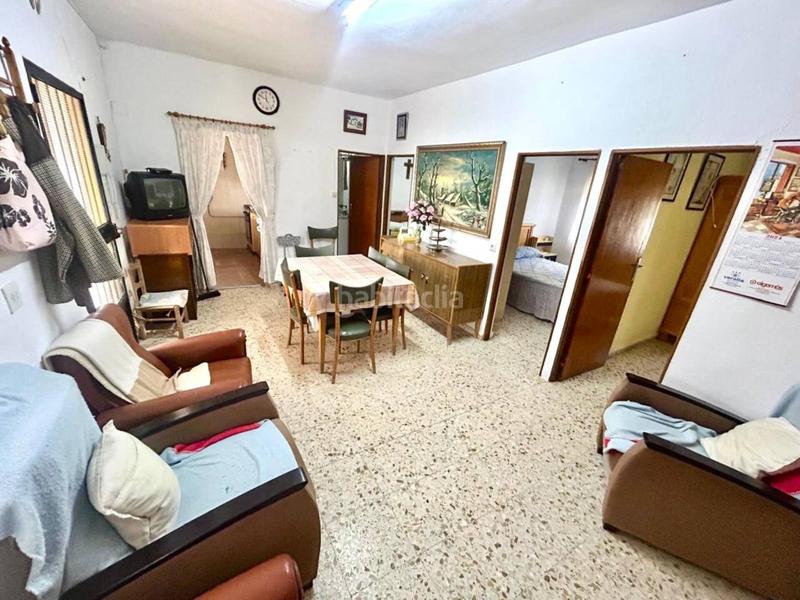 Foto fe1cf75e-af8a-4402-8e1b-befbc7ea2c88. Chalet venta de villa en Onil