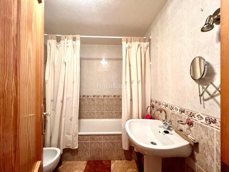 Foto 8a1407b2-d1f0-4376-a307-56477d91349f. House with parking in Calas Santiago Bernabeu Santa Pola