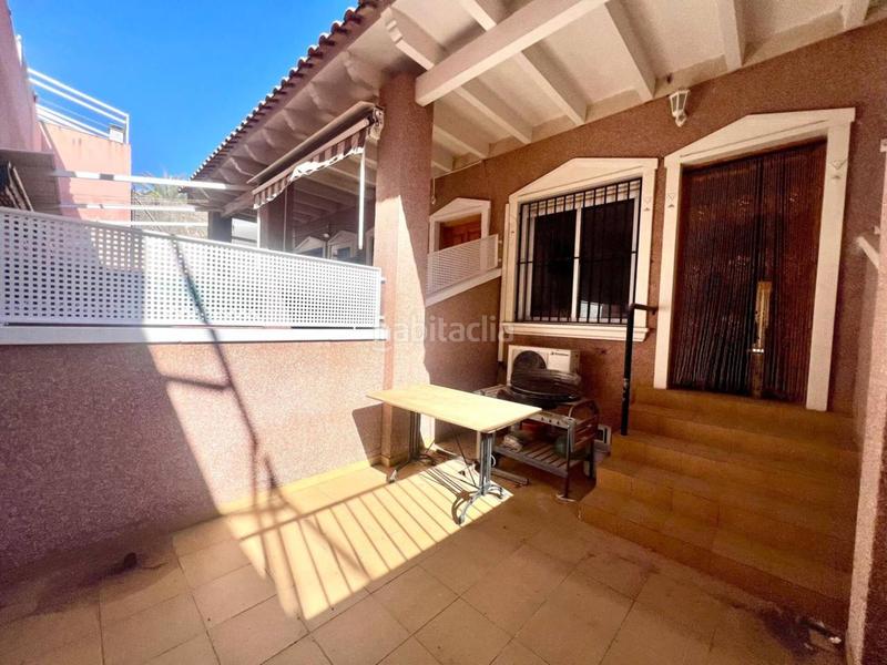Foto e6123f59-8a76-4959-803b-87da4f438bbf. House with parking in Calas Santiago Bernabeu Santa Pola