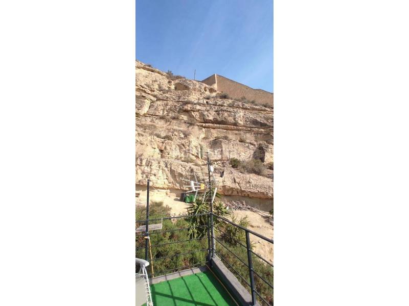 Foto b80585b1-82a0-4509-b2a6-bd5eaf61280a. Haus in Casco Antiguo - Sta. Cruz - Ayuntamiento Alicante