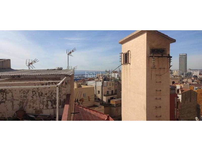 Foto e7b46eb9-8c77-4352-ace1-00e6cecd6cef. Haus in Casco Antiguo - Sta. Cruz - Ayuntamiento Alicante