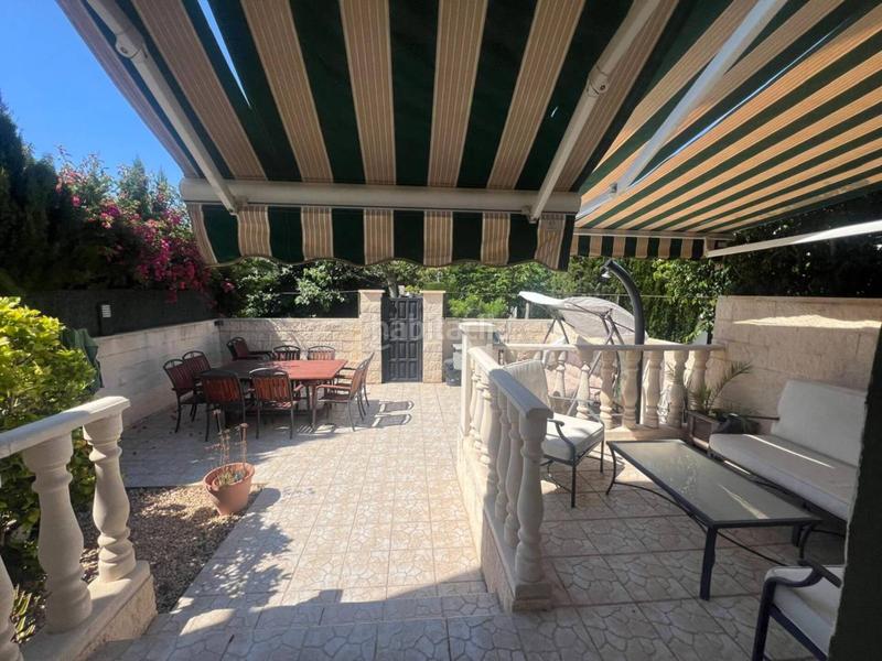 Foto 03cb3490-f116-4e15-a420-a916ef704b25. Casa adosada  en venta en campello playa en Campello (el)