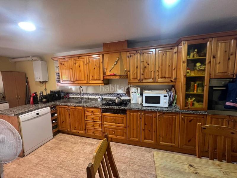 Foto 2791563b-7aba-44e3-9df5-720d8a9fd999. Casa adosada  en venta en campello playa en Campello (el)