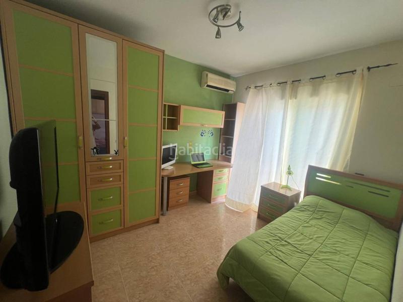 Foto 3f9411af-a084-4105-995a-ed4f99a48e3f. Casa adosada  en venta en campello playa en Campello (el)