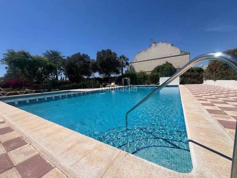 Foto 723bb2f1-a01c-4663-aa83-68c59baff225. Casa adosada  en venta en campello playa en Campello (el)