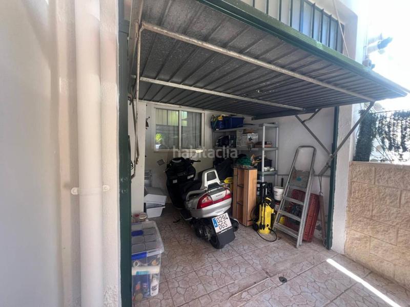 Foto fc2b2095-eff8-4c52-8d0f-7a6ec52ae8b8. Casa adosada  en venta en campello playa en Campello (el)