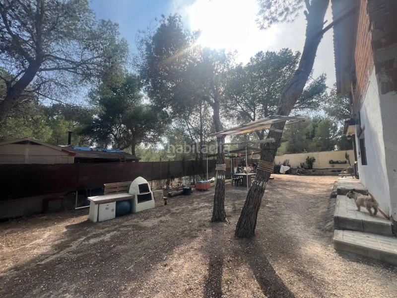 Foto 3e946ae3-c570-4e21-8b97-7c5ff77fec00. Chalet  en terol en Tibi