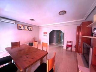 Flat  Plus ultra. Vivienda junto al bulevar del pla