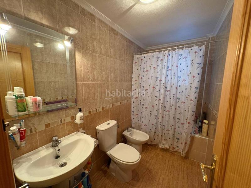 Foto 5f941e12-d82a-4cf6-857a-825db68a15e7. Casa en barcelona 33 bajo internacional en Castalla