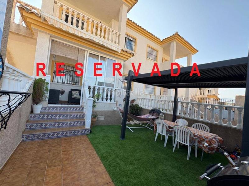 Foto eb7bba7c-cc37-4ea5-ac58-89a307d59a92. Casa en barcelona 33 bajo internacional en Castalla
