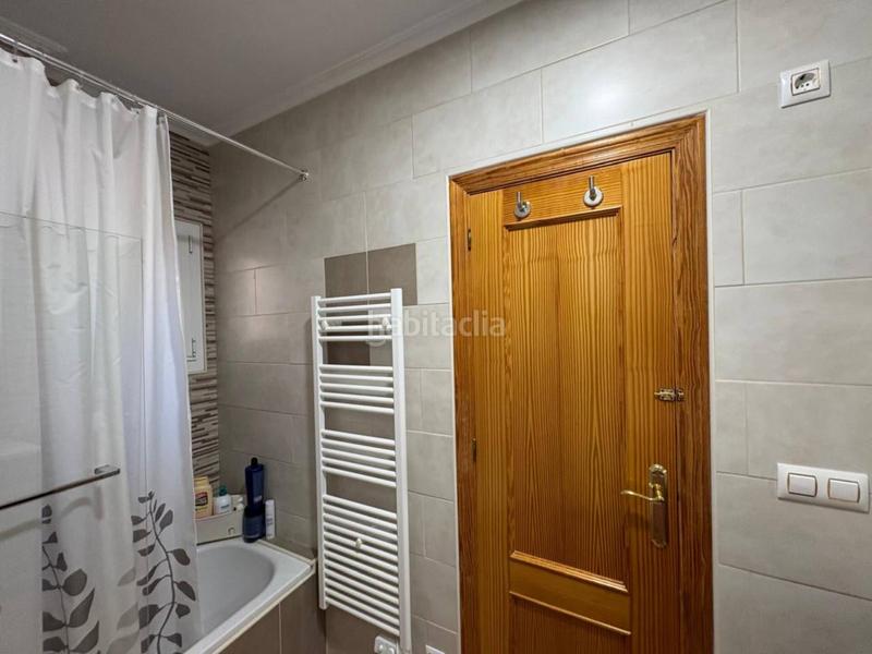 Foto ad03a6b3-2649-4433-b06f-79b46dffabf0. Chalet  internacional en Castalla