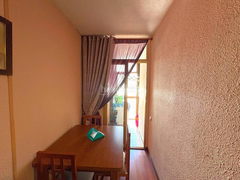 Foto 9d84a75f-2e8c-4f6a-9f5c-20f1c8ed0458. Piso  en reformado en altozano en Carolinas Bajas Alicante