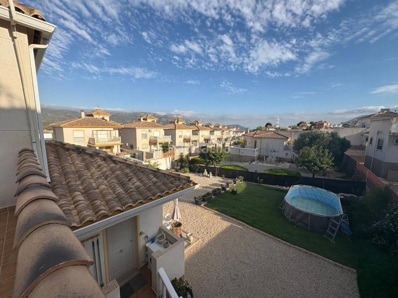 Foto 5fa5c0bd-49f4-4c7b-9046-8d0d8b32fc80. Xalet amb aparcament a Castalla