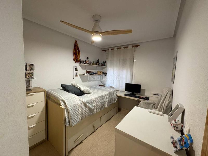 Foto 1c6a1864-f855-4ea4-908e-8dc8e4b7fbff. Maison jumelée avec chauffage parking dans Monforte del Cid